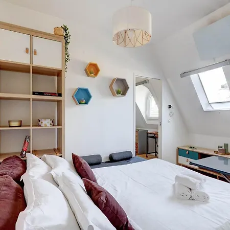 Bnbnook - Prime 1br - Arc De Triomphe & Champs Apartment *