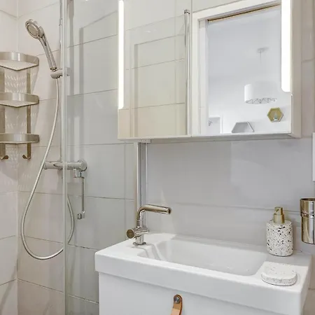 Apartment Bnbnook - Prime 1br - Arc De Triomphe & Champs *